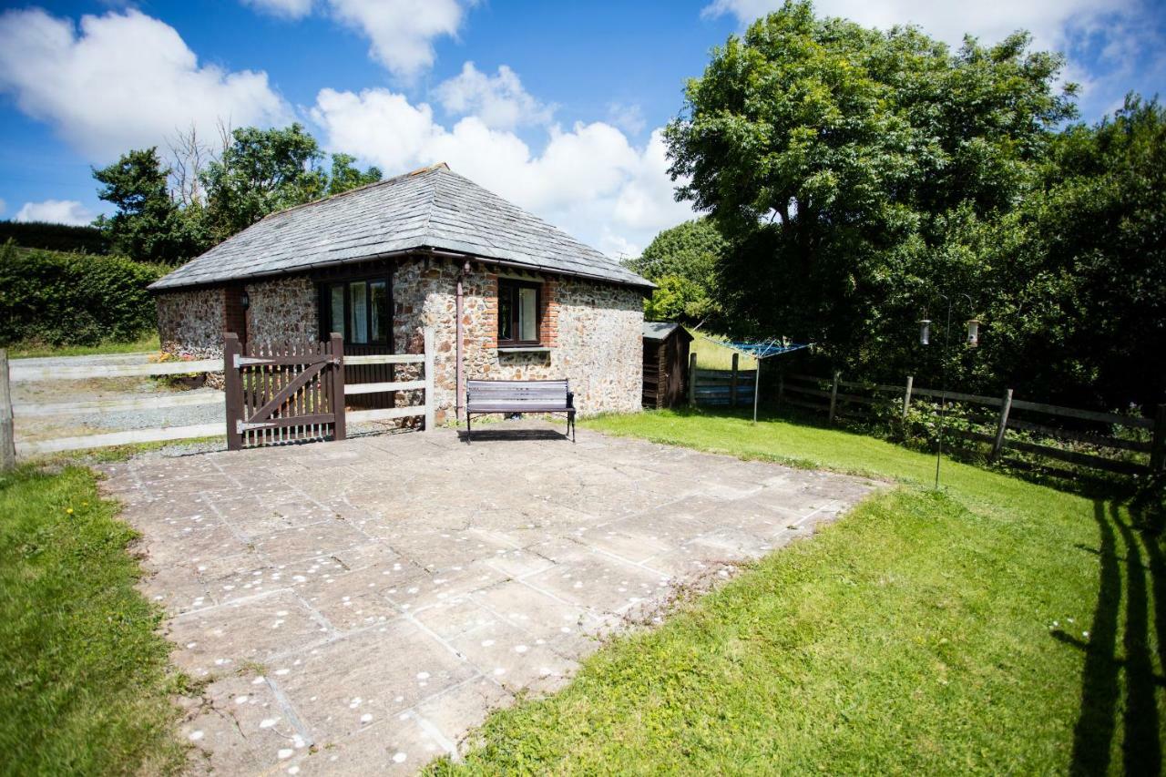 Sharlands Farm Holiday Cottages Bude Exteriör bild